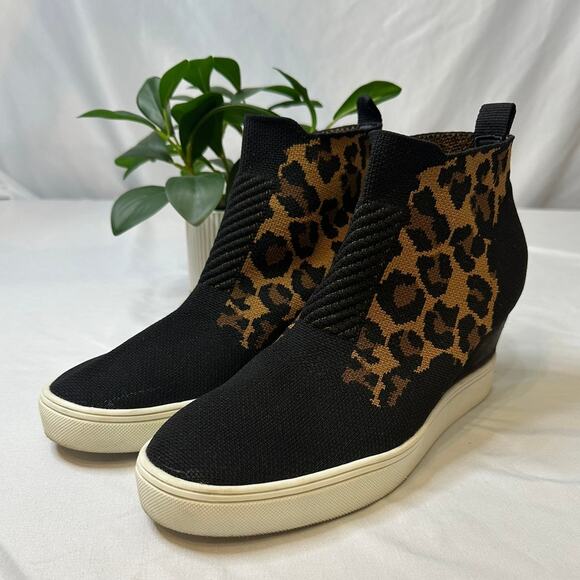MIA Slip-On Leopard Print Wedge Knit Booties Sneakers Size 8.5 - Picture 1 of 7